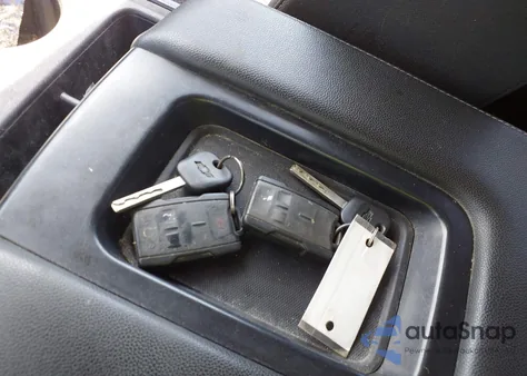 2017 Chevrolet Silverado 1500 1Lt z USA, uszkodzony, nr VIN 1GCVKREC9HZ198964